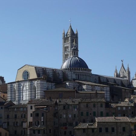 Residenza D'Epoca Campo Regio Relais Bed & Breakfast Siena Luaran gambar